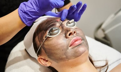 Link to: /pages/carbon-laser-peel-hollywood-facial